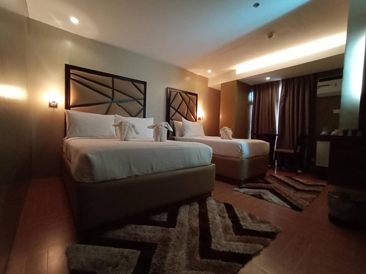 Treasure Island Hotel With Mini Water Adventure Masbate City Экстерьер фото