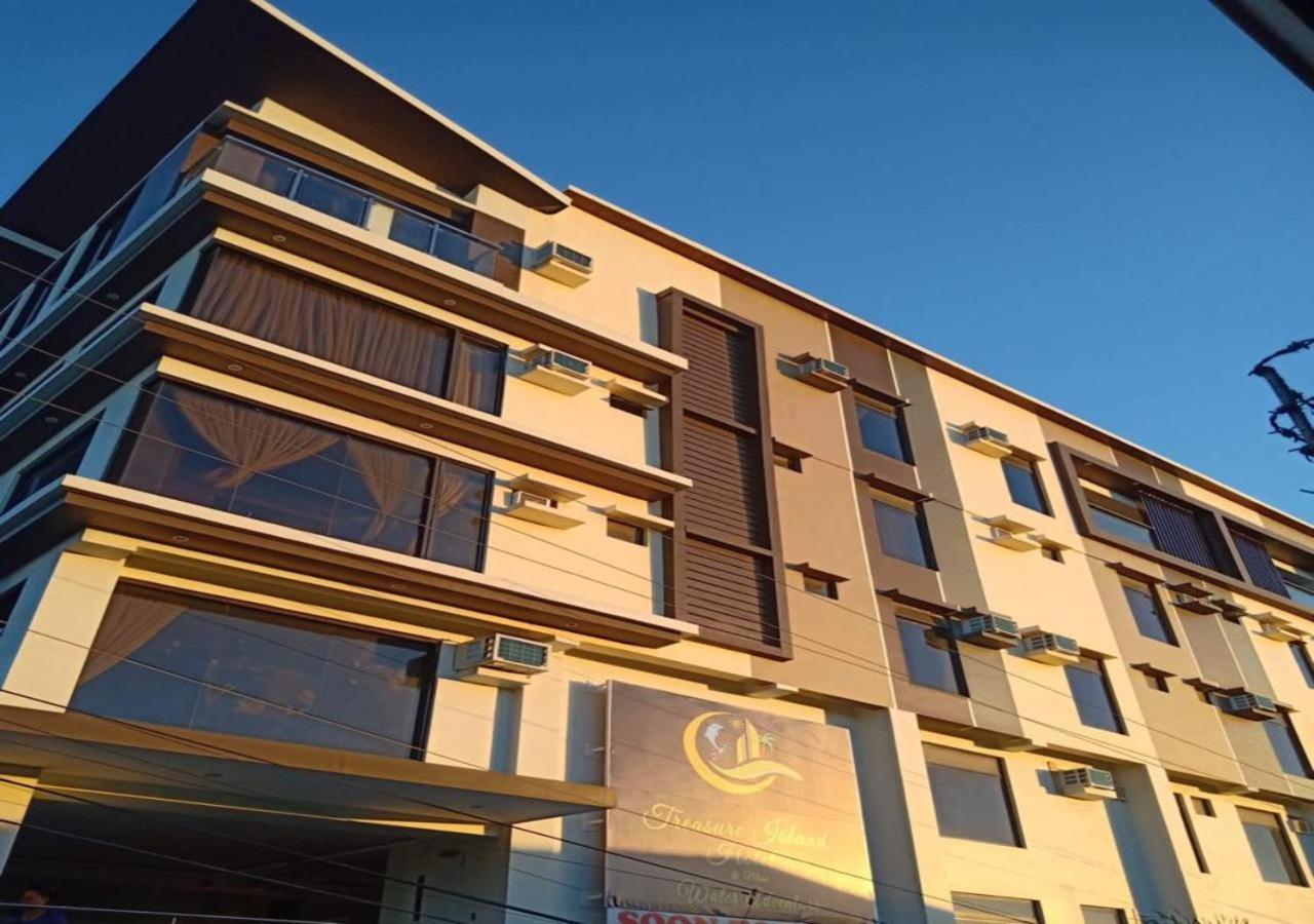 Treasure Island Hotel With Mini Water Adventure Masbate City Экстерьер фото